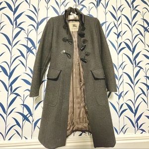 Stunning Burberry Coat. Size 2 US.